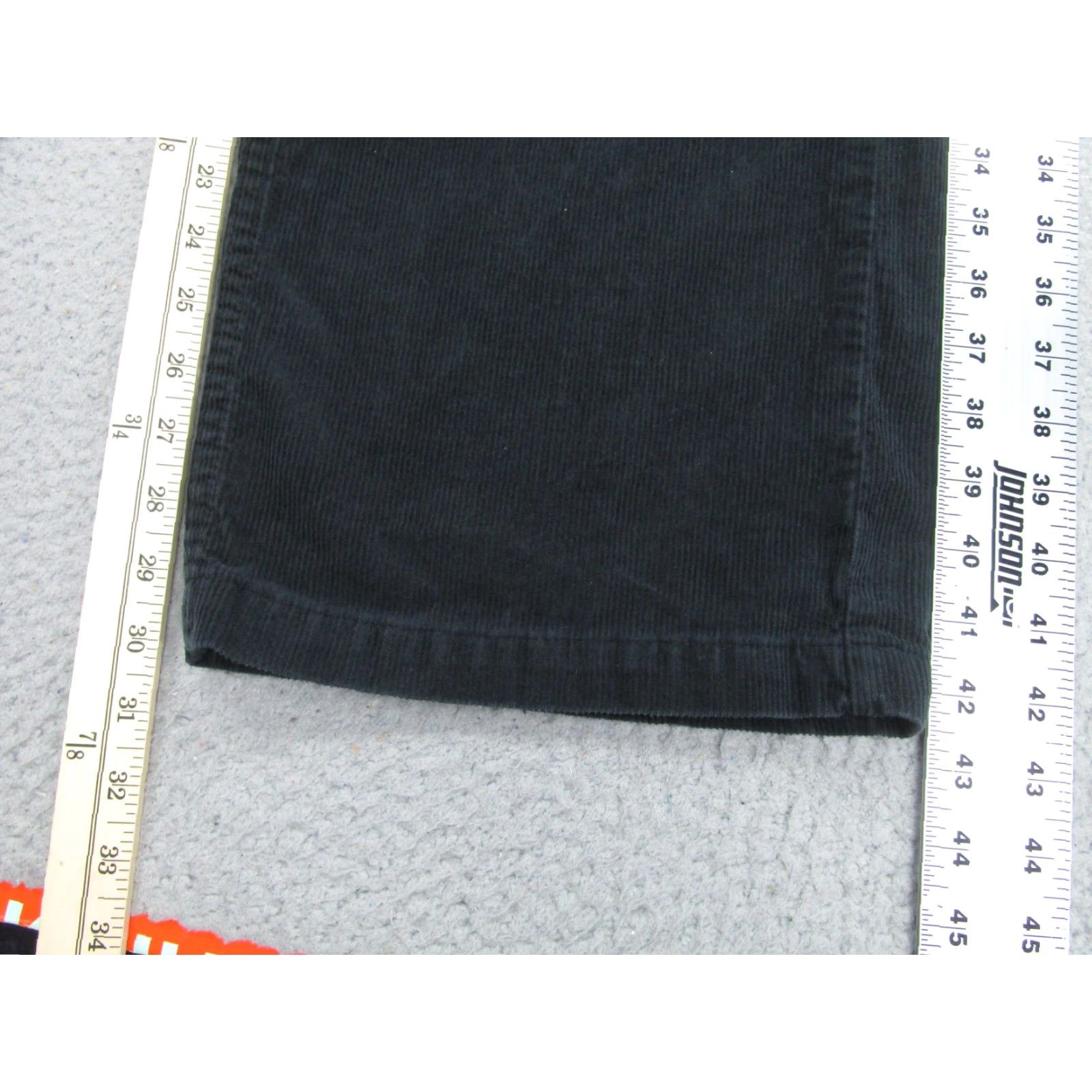 RVCA RVCA Pants Womens 27 Black Corduroy Straight Leg 5 Pocket Zip Fly Casual Surf Size 27" / US 4 / IT 40 - 2 Thumbnail