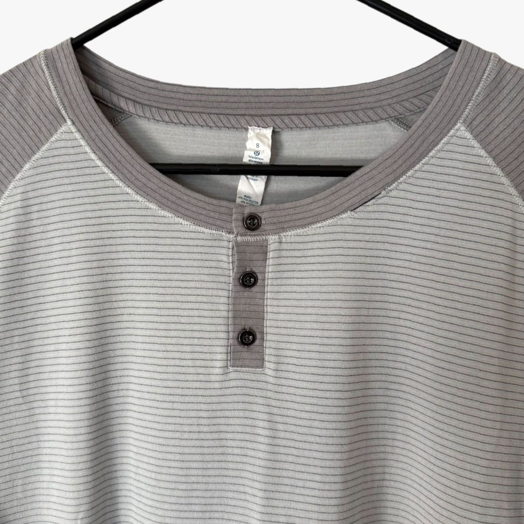 Lululemon Lululemon Runamuck Henley Pullover Gray Women Size 8 Athletic Long-Sleeve Top Size M / US 6-8 / IT 42-44 - 5 Thumbnail