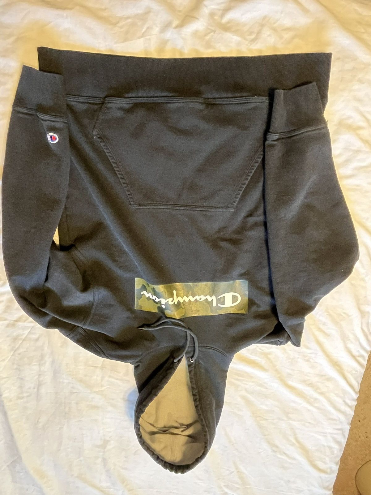 Champion Worn by D1 basketball player 6’8” 210 Size US L / EU 52-54 / 3 - 1 Thumbnail