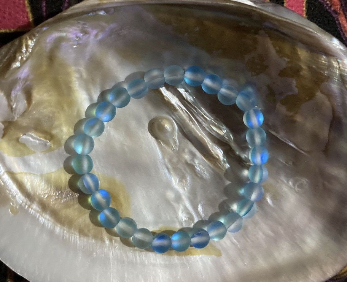 Other Blue mermaid glass bracelet Size ONE SIZE - 1 Preview