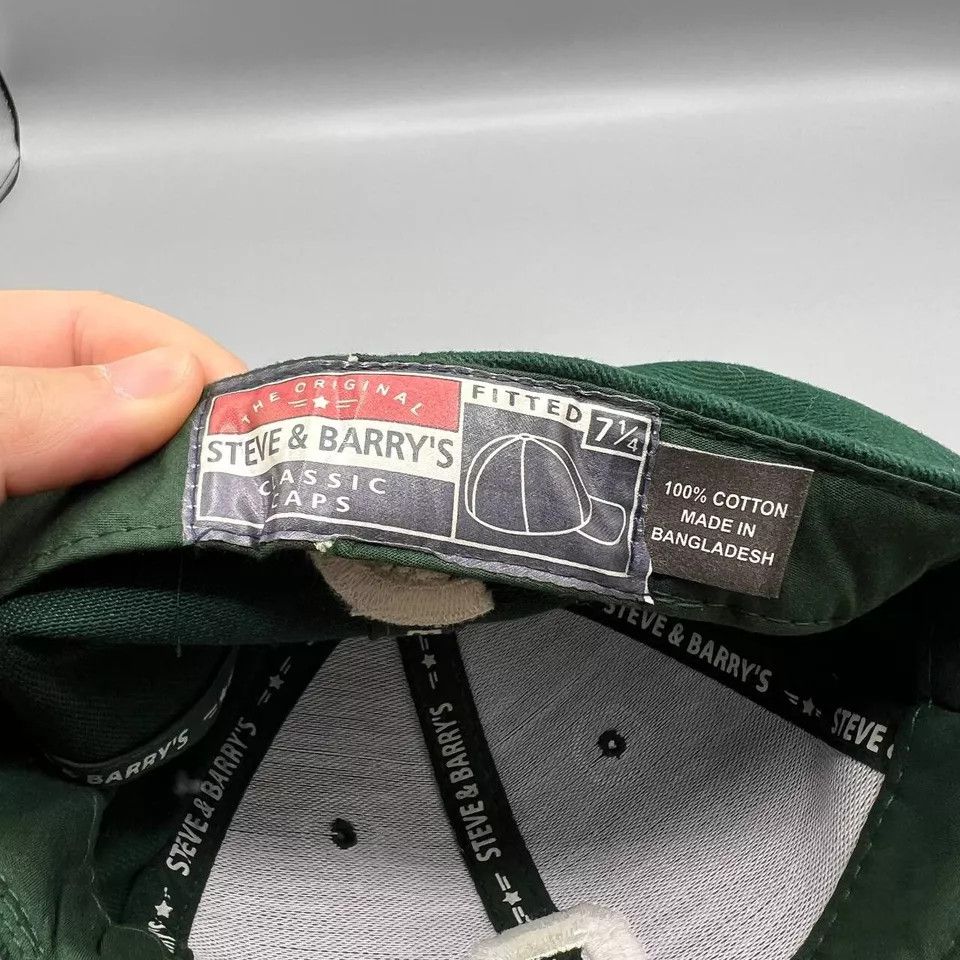 Steve And Barrys Michigan State Spartans Hat Men Steve & Barry's Fitted Cap Size ONE SIZE - 6 Thumbnail