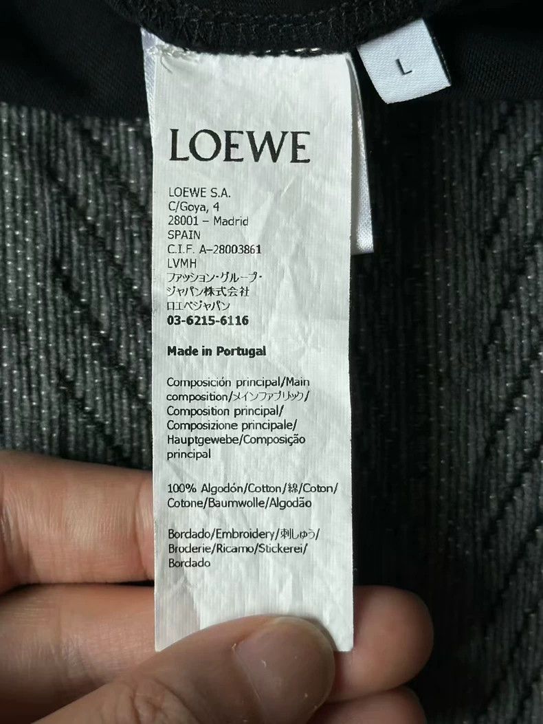 Loewe Loewe Big logo short sleeves Size L / US 10 / IT 46 - 3 Thumbnail