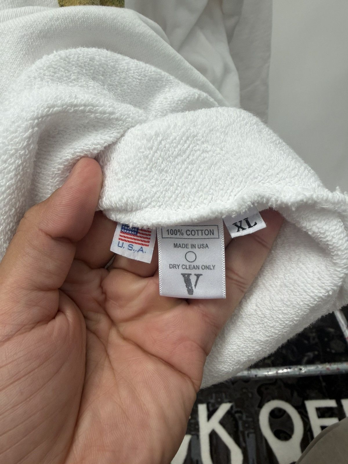 Vlone Brazil Vlone Friends hoodie Size US XL / EU 56 / 4 - 3 Thumbnail