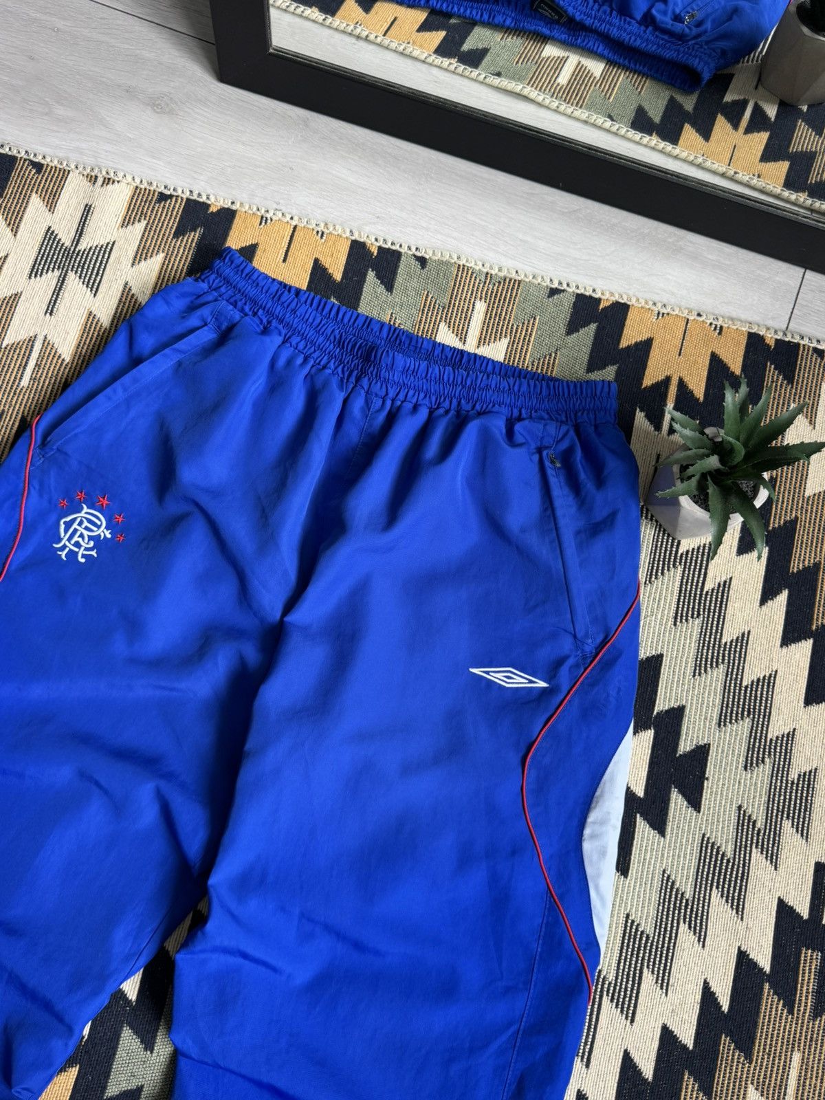 Umbro Vintage Umbro Rangers Drill Nylon Track Pants Size US 34 / EU 50 - 7 Thumbnail