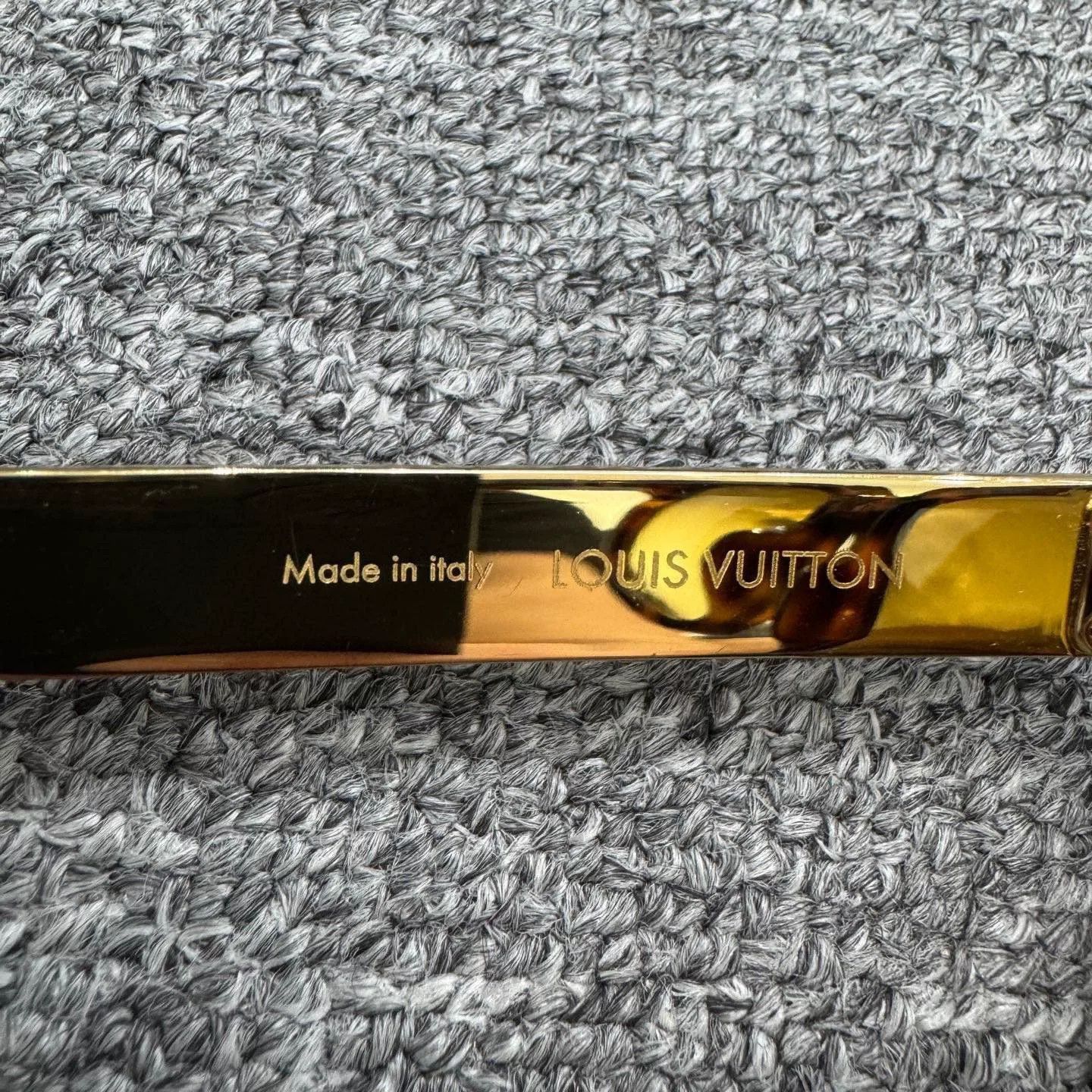 Louis Vuitton louis vuitton leopard print sunglasses. Size ONE SIZE - 6 Thumbnail
