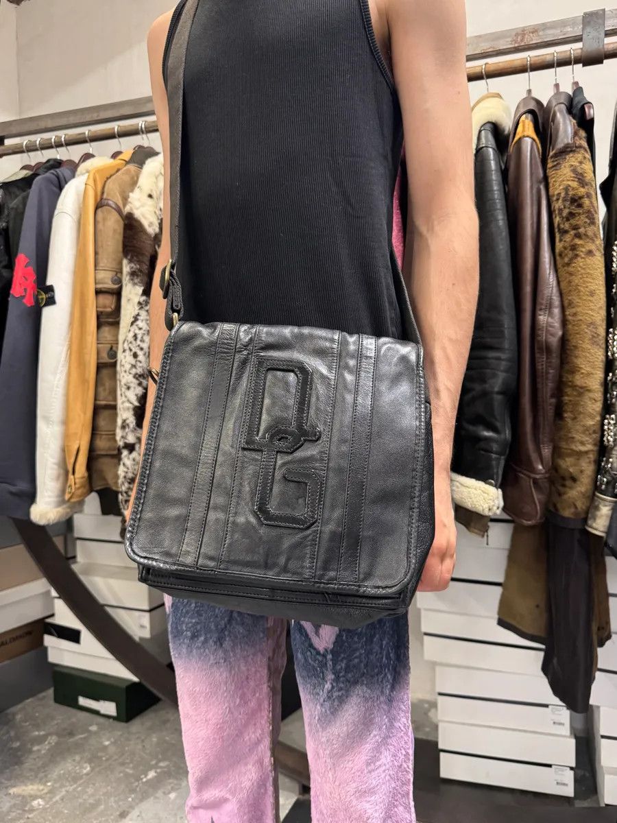 Dolce & Gabbana 2000s Dolce & Gabbana Black Leather Shoulder Bag Size ONE SIZE - 3 Thumbnail