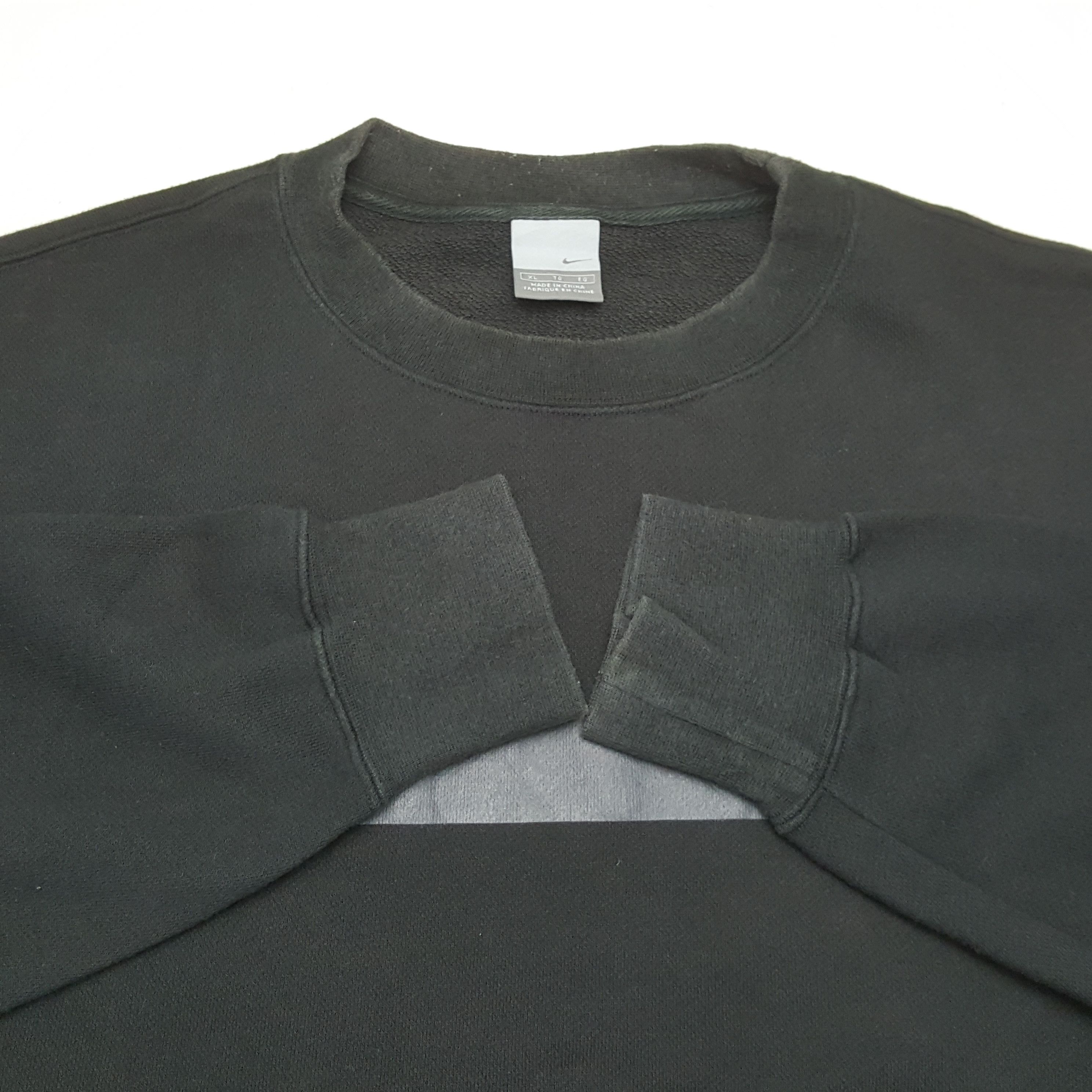 Nike × Vintage NIKE Small Logo Design Streetwear Style Sweatshirt Size US L / EU 52-54 / 3 - 10 Thumbnail