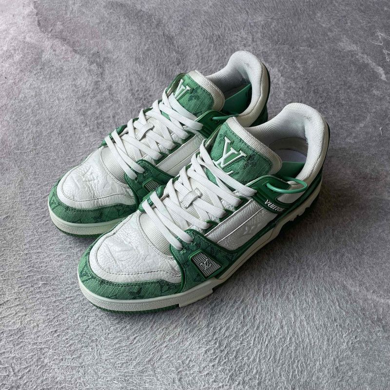 Louis Vuitton Louis Vuitton Trainer Casual Low-Top Sneakers 0079 Size US 8 / EU 41 - 1 Thumbnail