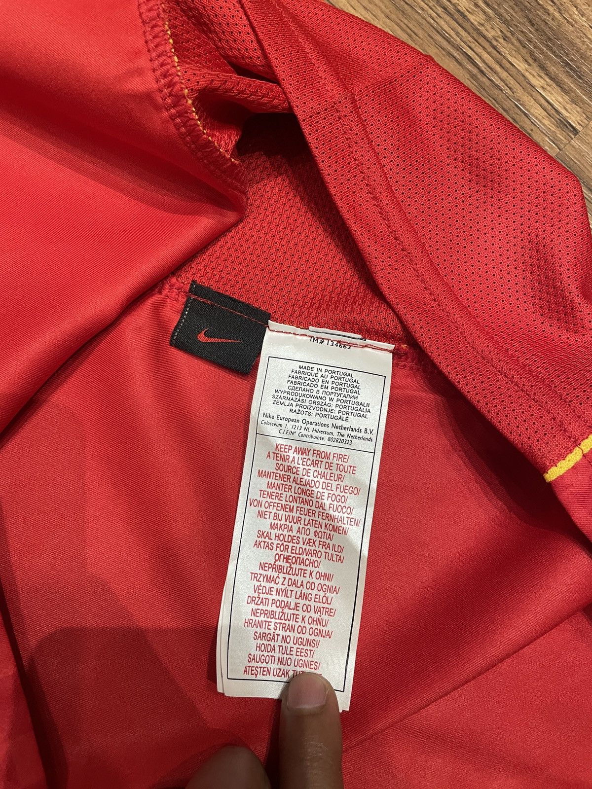Vintage Jersey Portugal cristiano ronaldo rare Size US XL / EU 56 / 4 - 4 Thumbnail