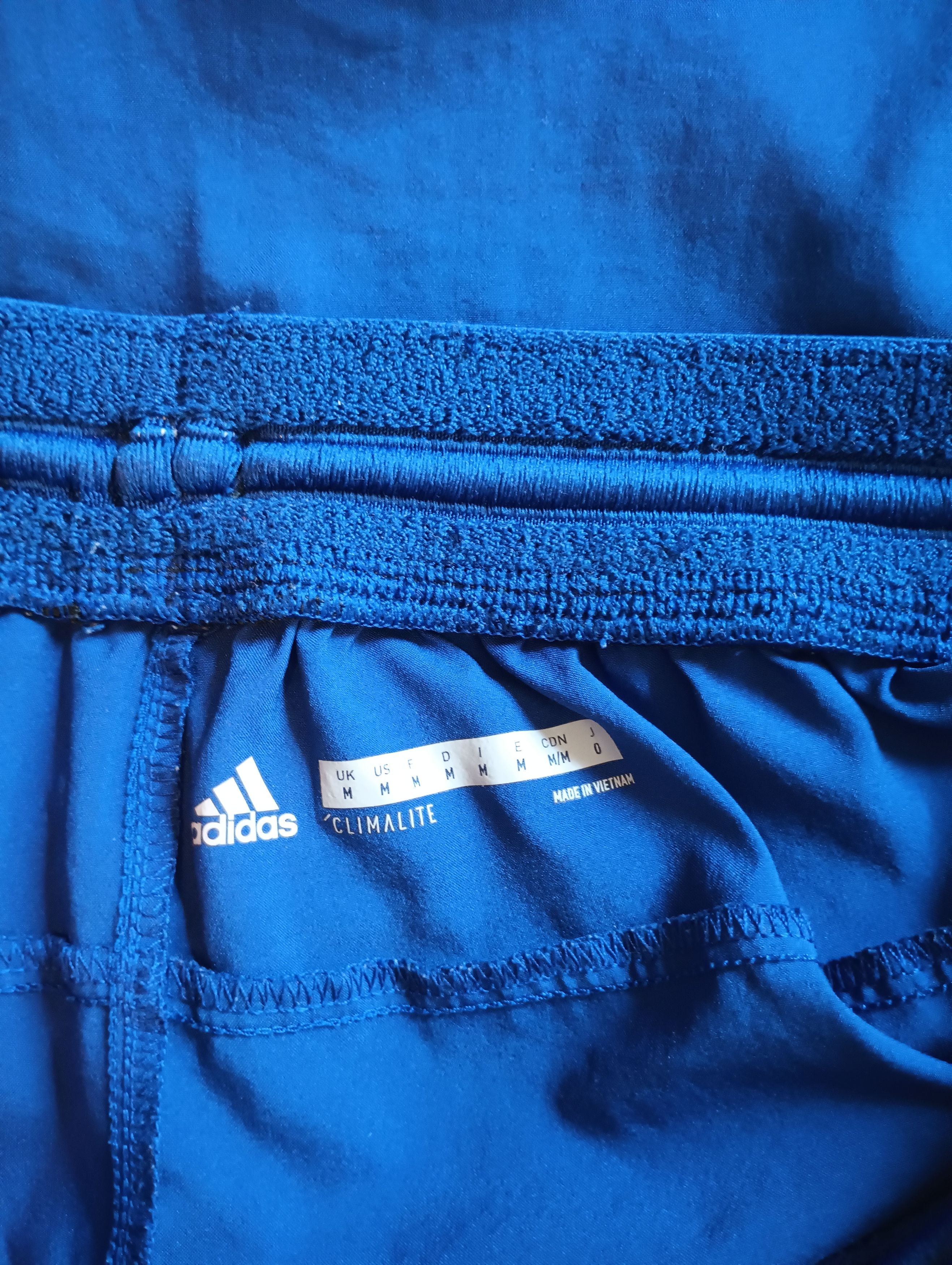 Adidas × Designer Adidas bi color men's shorts size medium Size US 30 / EU 46 - 13 Thumbnail