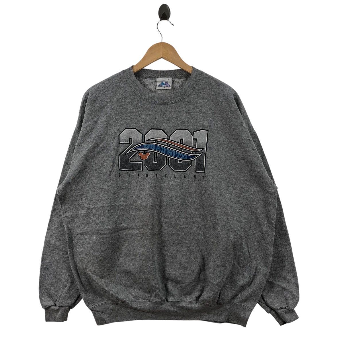 Disney Vintage 2001 DISNEYLAND MICKEY MOUSE Sweatshirt Size US XL / EU 56 / 4 - 1 Thumbnail