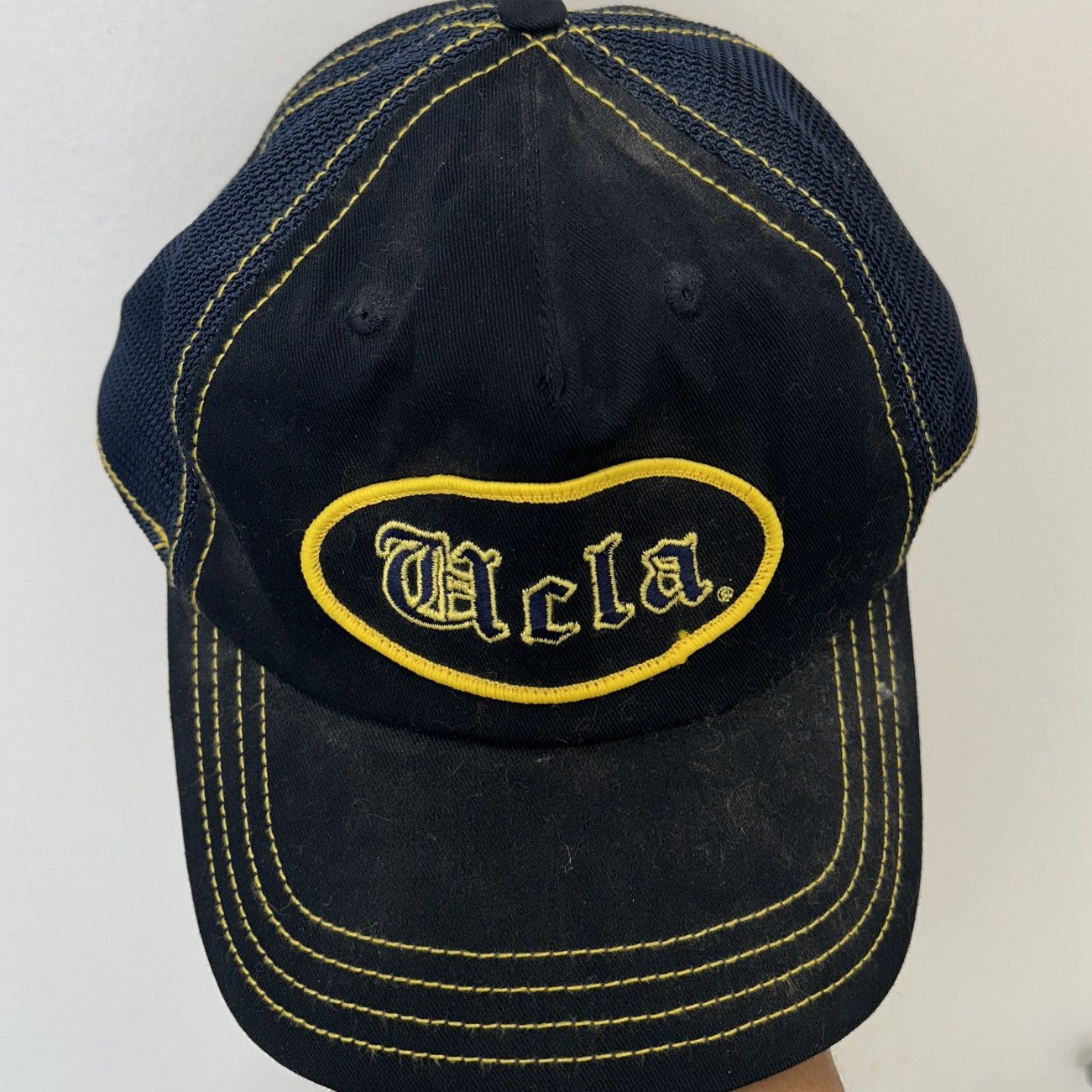 Vintage Vintage UCLA hats Size ONE SIZE - 1 Thumbnail