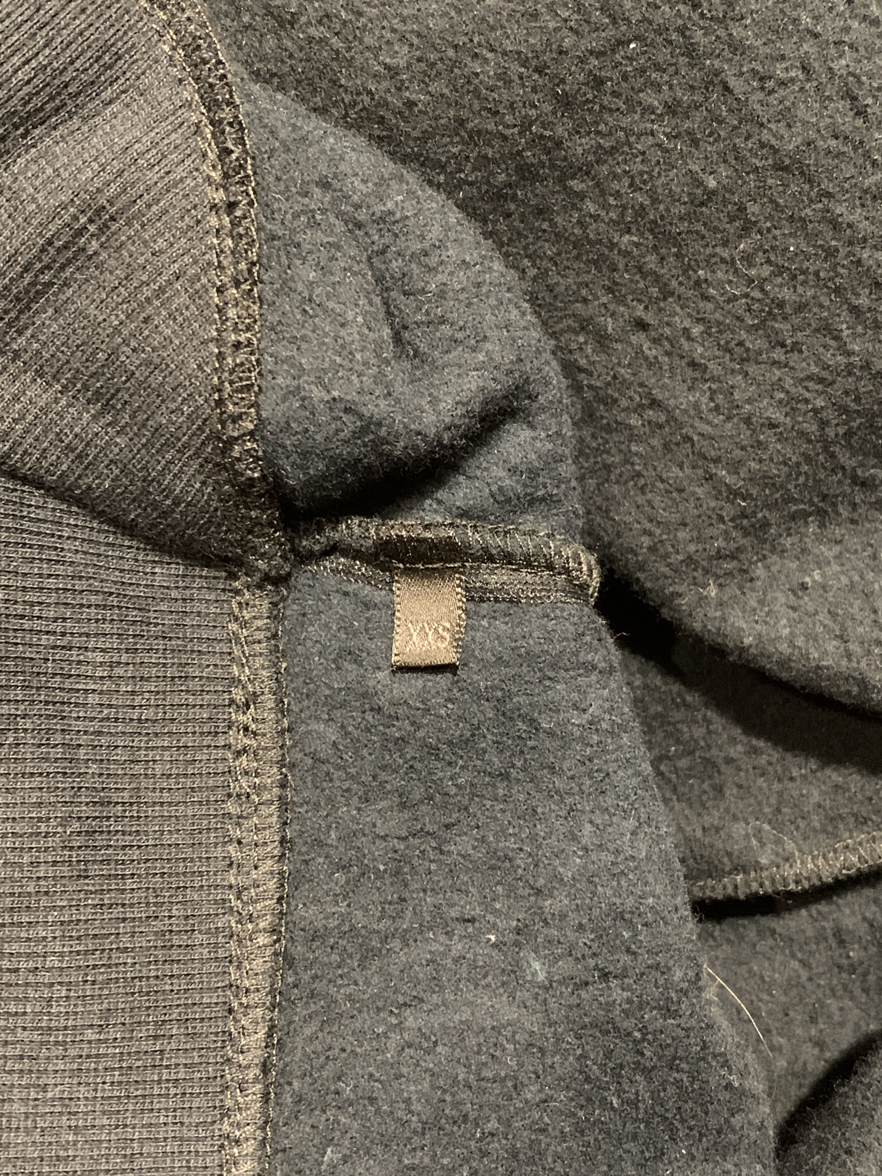 Hedi Slimane Dior Homme AW08 "Lumiere du Nord" Vneck Size US XS / EU 42 / 0 - 8 Thumbnail