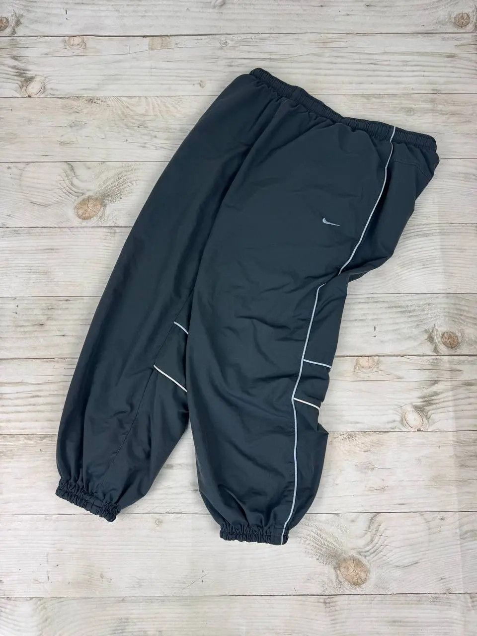 Nike Vintage Nike Track Pants 3/4 Shorts 00s Swoosh Striped Y2K Size US 36 / EU 52 - 1 Thumbnail