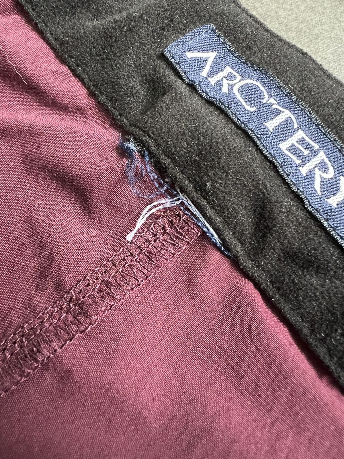 Arc'teryx Arcteryx long shorts Size US 31 - 6 Thumbnail