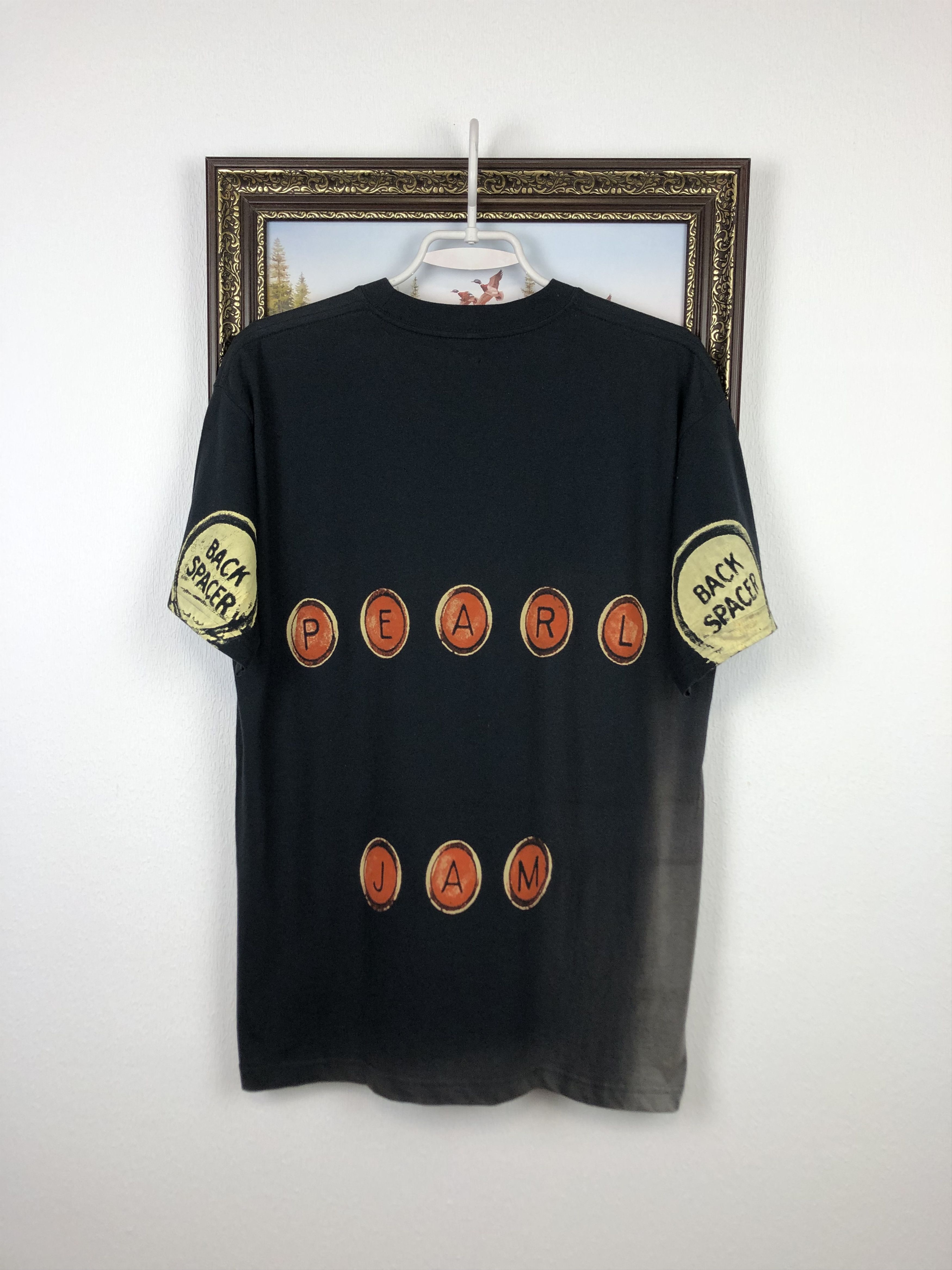 Band Tees × Vintage Vintage Pearl Jam Backspaces Band Shirt Over Print Tee Size US M / EU 48-50 / 2 - 5 Thumbnail