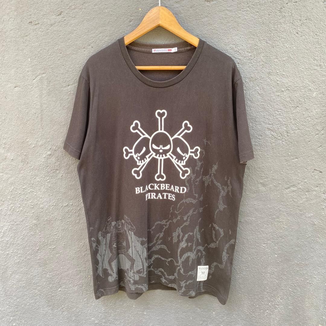 Anime Thrashed Faded One Piece X Uniqlo Anima Tee Size US XL / EU 56 / 4 - 1 Thumbnail