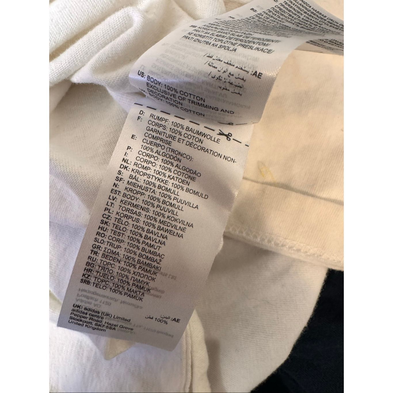 Adidas Adidas White Logo T-Shirt 2XL Regular Fit – Classic Graphic Tee Size US XXL / EU 58 / 5 - 7 Thumbnail