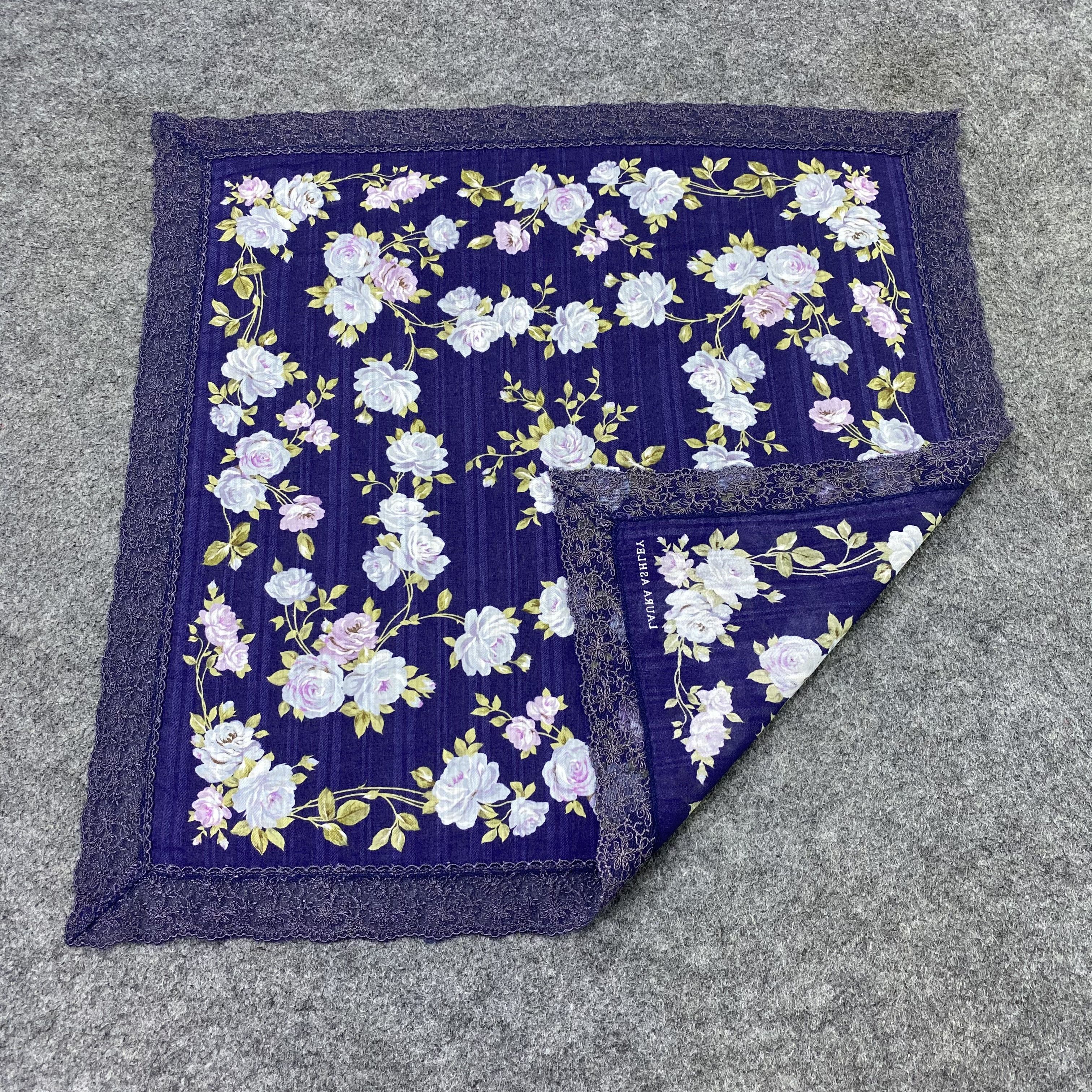 Laura Ashley Laura Ashley Handkerchief Neckerchief Bandana-B1992 Size ONE SIZE - 5 Thumbnail