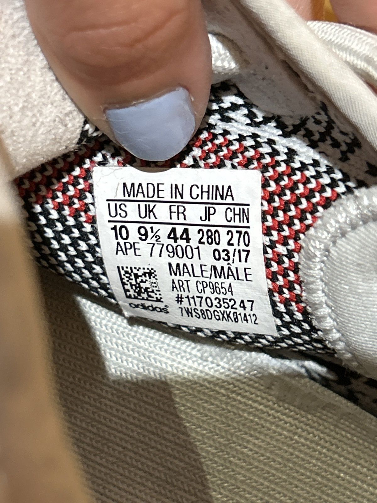 Yeezy Yeezy Boost 350 V2 Size US 10 / EU 43 - 8 Thumbnail