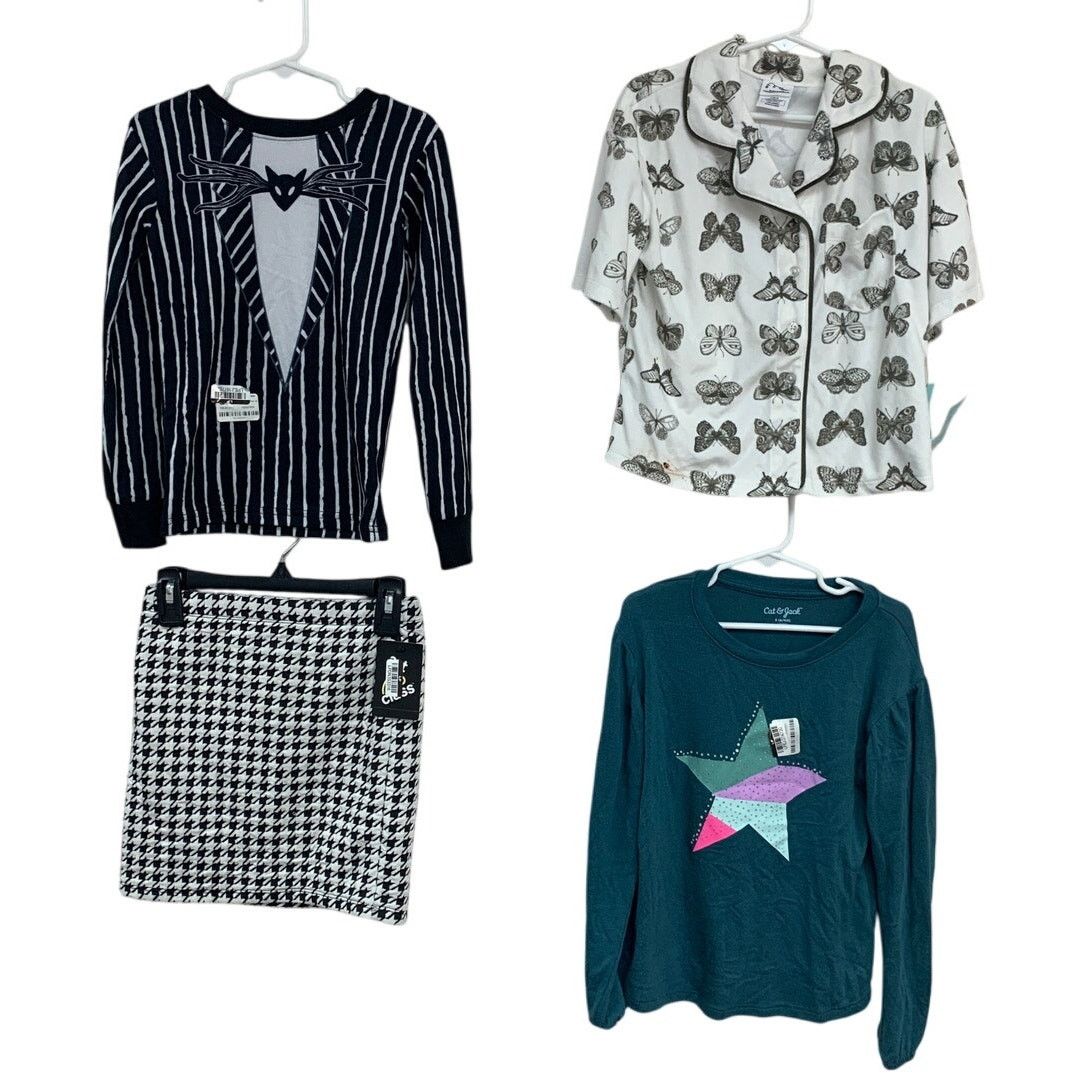 Disney 4 New Girls Small (6/7) PJ Shirts and Houndstooth Skirt Size S / US 4 / IT 40 - 1 Thumbnail