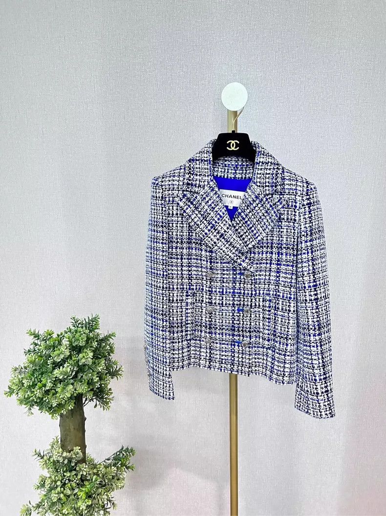 Chanel Chanel Blue and white double-breasted jacket Size XS / US 0-2 / IT 36-38 - 1 Thumbnail