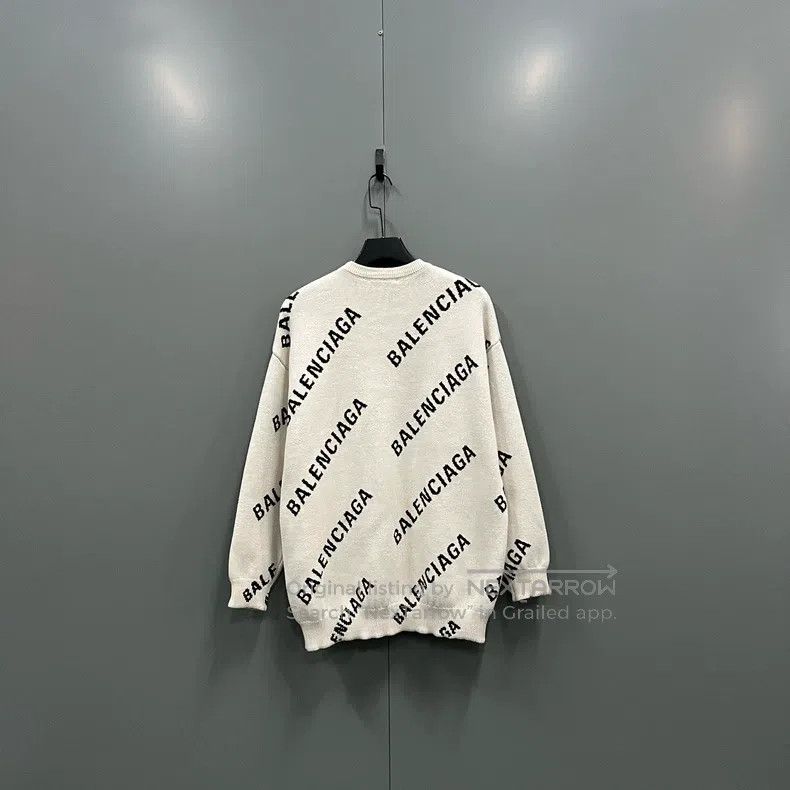 Balenciaga Balenciaga Logo Printed Knitwear XS Size Size US XS / EU 42 / 0 - 2 Thumbnail