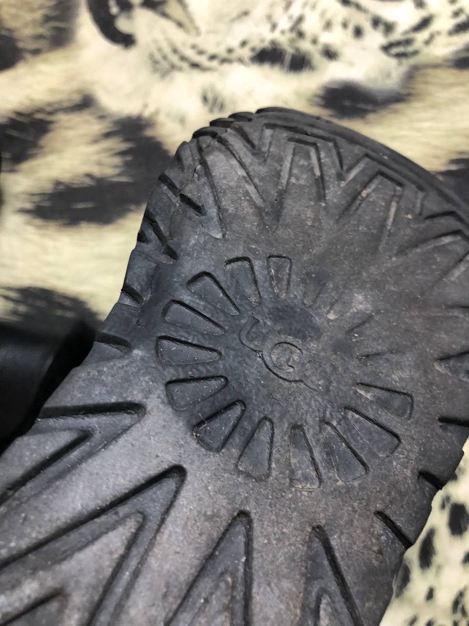 Ugg UGG Australia Triana Seaweed Boots Black Leather .. Size US 6 / IT 36 - 7 Thumbnail