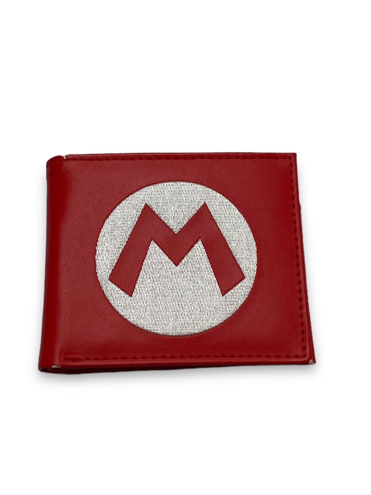 Nintendo 2018 Vintage MARIO NINTENDO Big M Logo Red Purse Wallet Size ONE SIZE - 1 Thumbnail