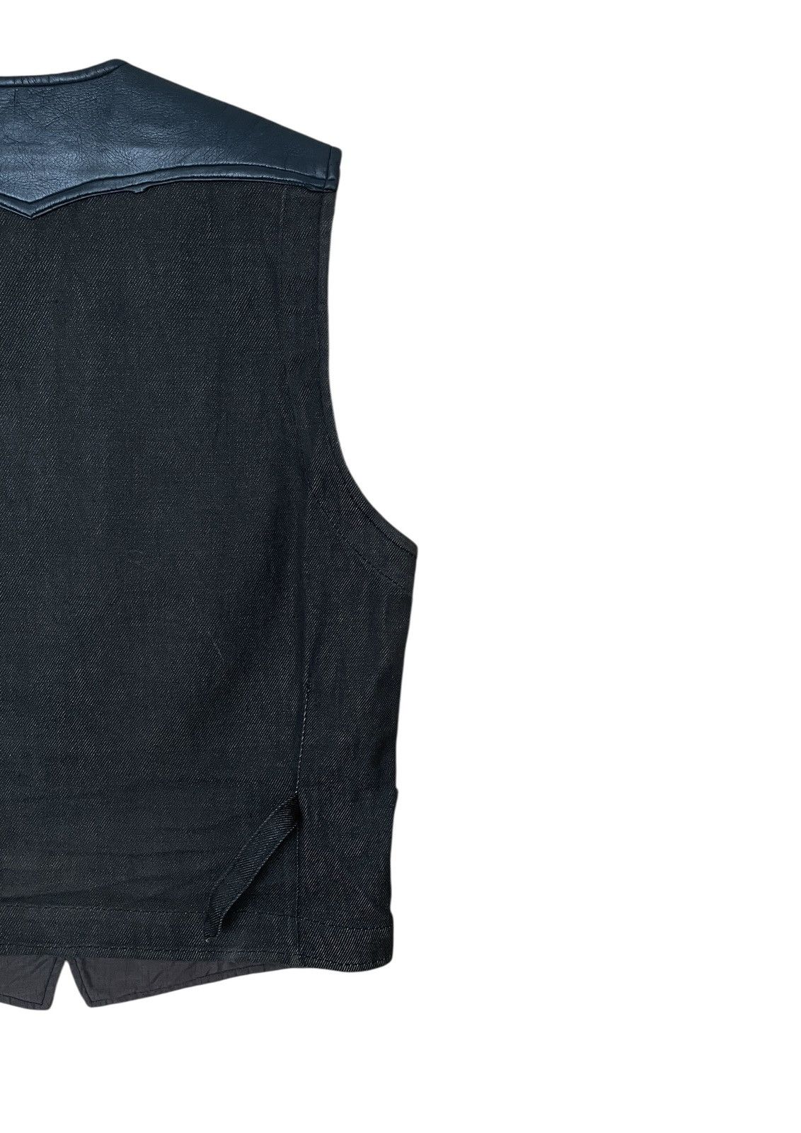 Japanese Brand × Vintage Vintage Japanase Brand Matsuzakaya Vest 1990s Size US M / EU 48-50 / 2 - 8 Thumbnail