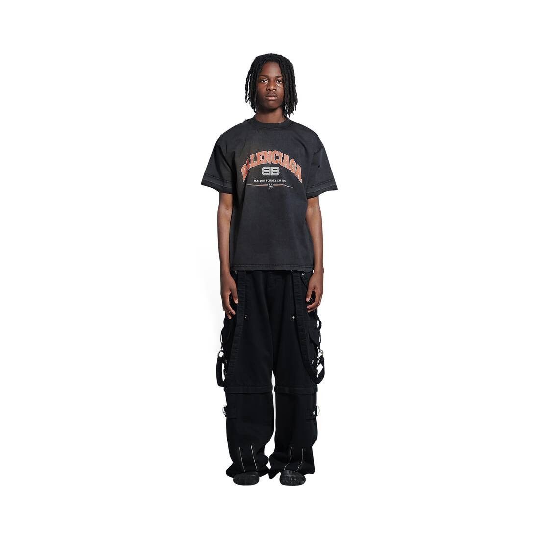 Balenciaga o1w1db10426 Maison Balenciaga T-Shirt Medium Fit in Black Size US L / EU 52-54 / 3 - 2 Thumbnail