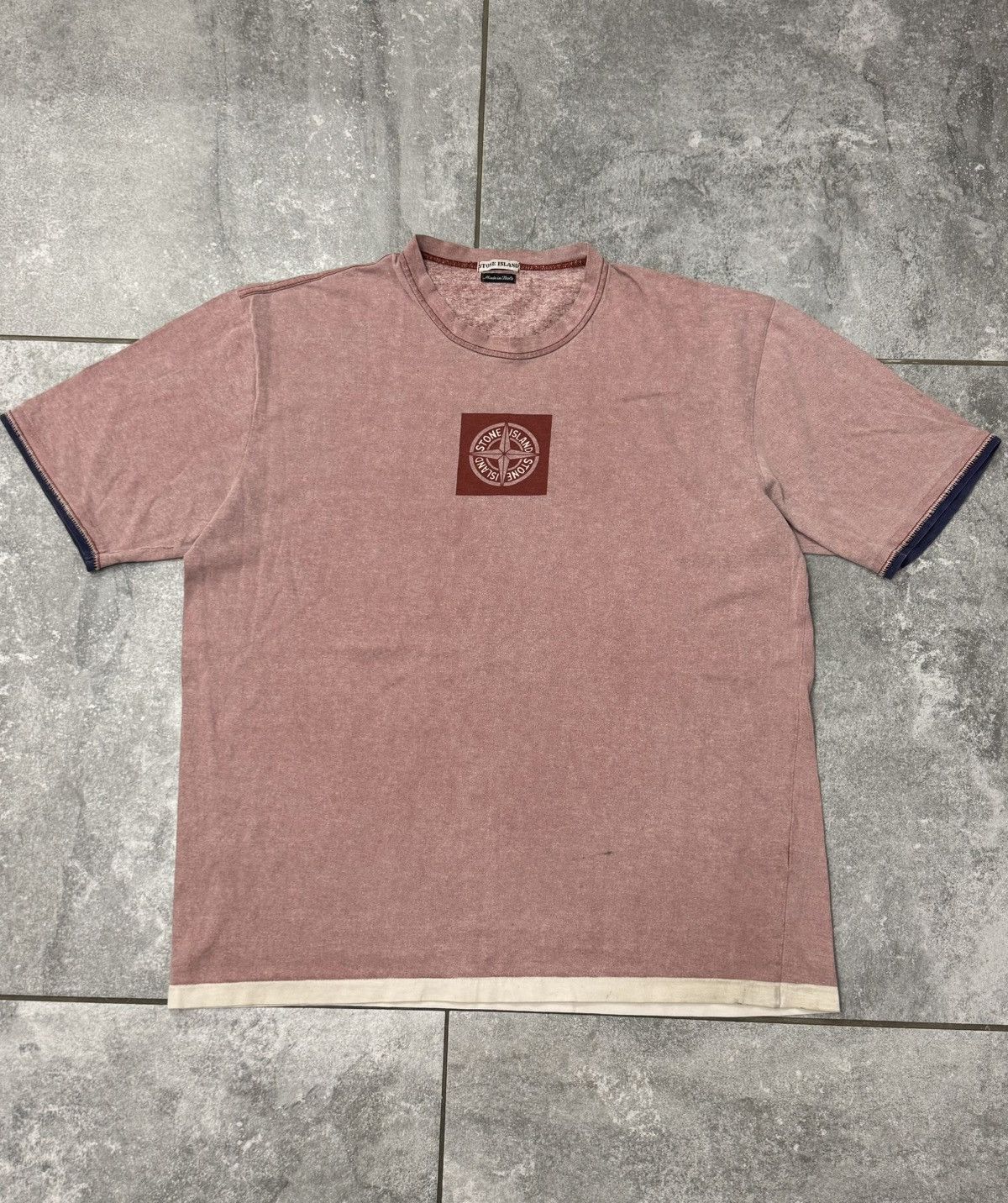 Stone Island Stone Island Pink tee Vintage 90s central logo Size US XL / EU 56 / 4 - 4 Thumbnail