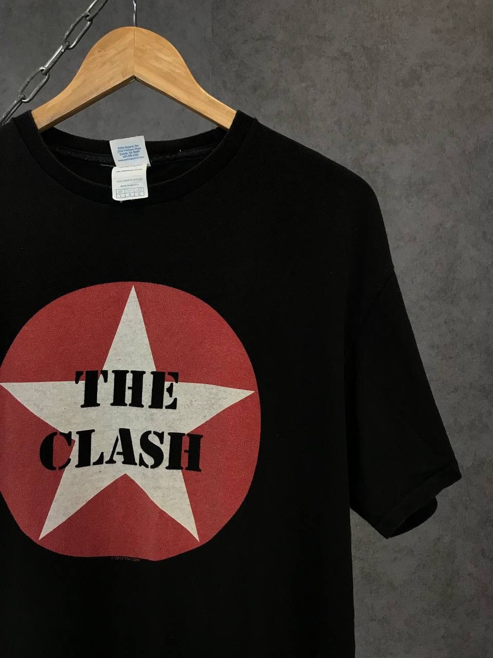Band Tees The Clash 2012 vintage rock band tee Size US L / EU 52-54 / 3 - 2 Thumbnail