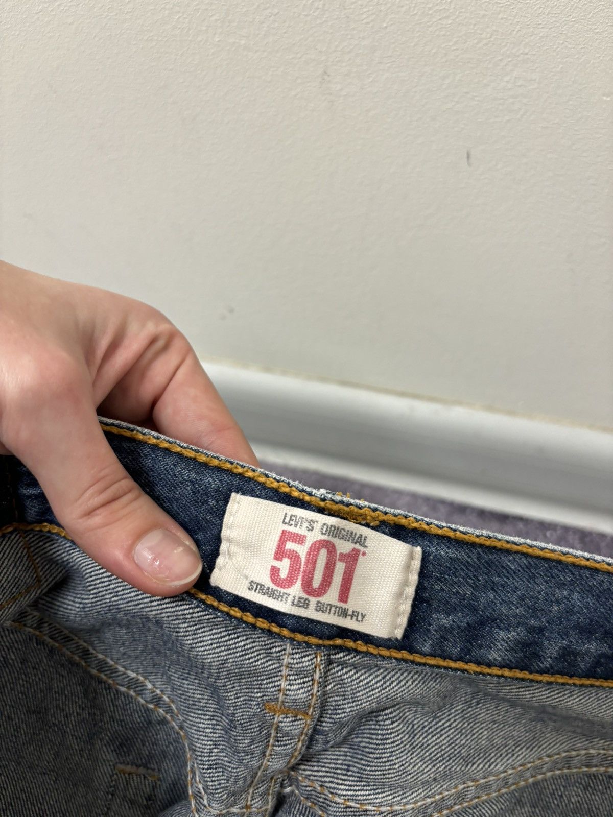 Levi's Vintage Levi’s 501 Men’s Straight Fit Blue USA Denim Jeans Size US 33 - 13 Thumbnail
