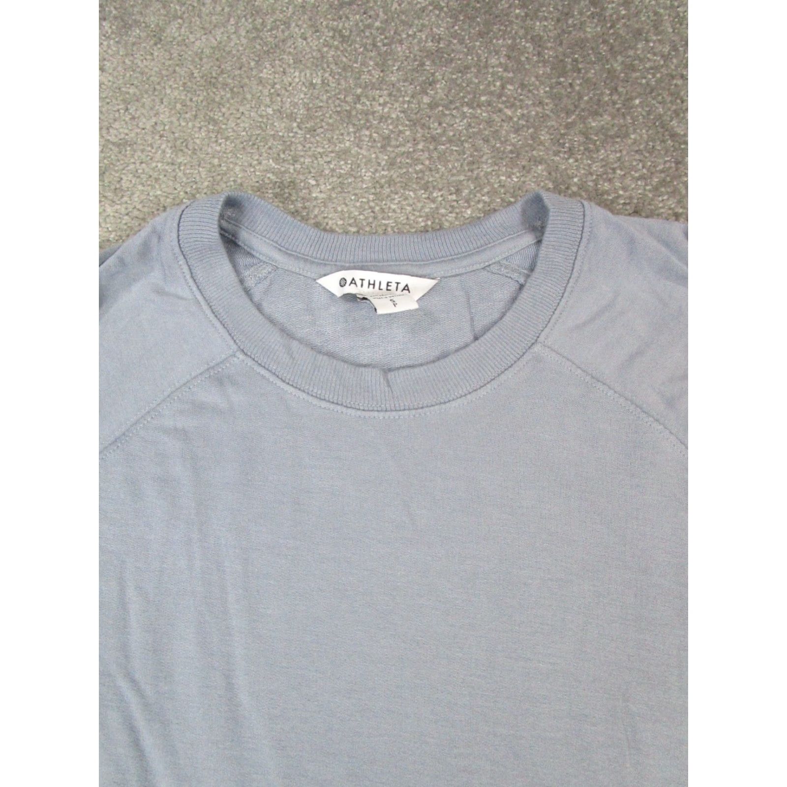 Athleta Athleta Shirt Womens S Blue Yoga Pullover Pullover Casual Activewear Womens Small Blue Athleta Shirt S Yoga Pullover Size S / US 4 / IT 40 - 2 Thumbnail