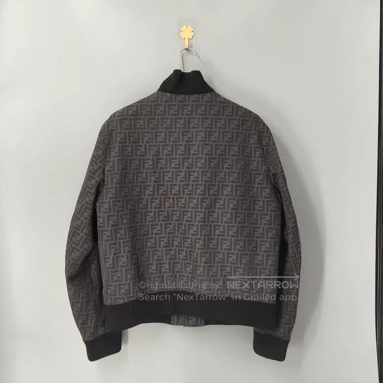 Gucci Gucci Logo Bomber Jacket with Dog Embroidery. Size US XS / EU 42 / 0 - 2 Thumbnail