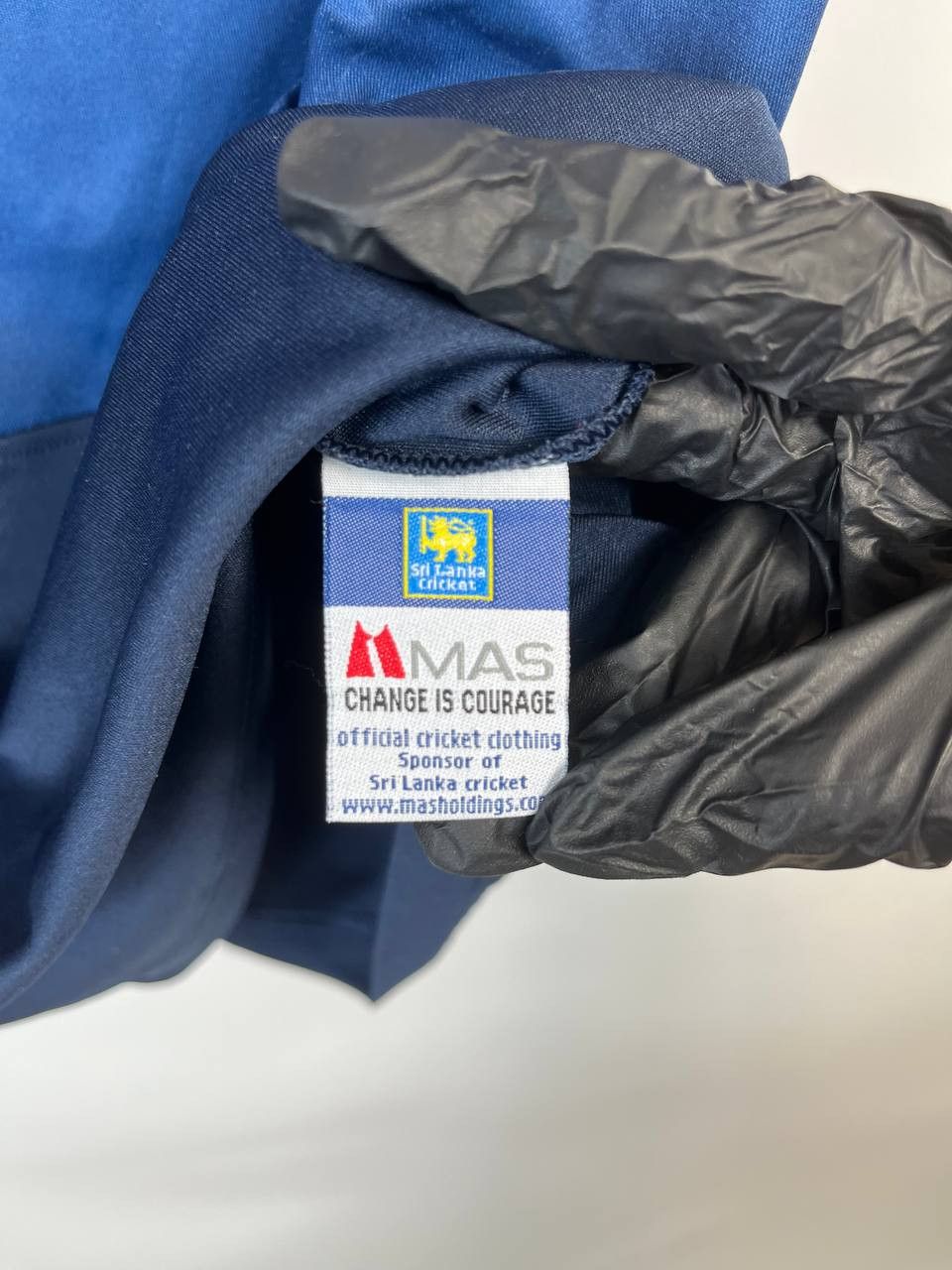 Gear for Sports SRI LANKA CRICKET JERSEY SHIRT MAS DIALOG REPLICA SIZE M Size US M / EU 48-50 / 2 - 7 Thumbnail