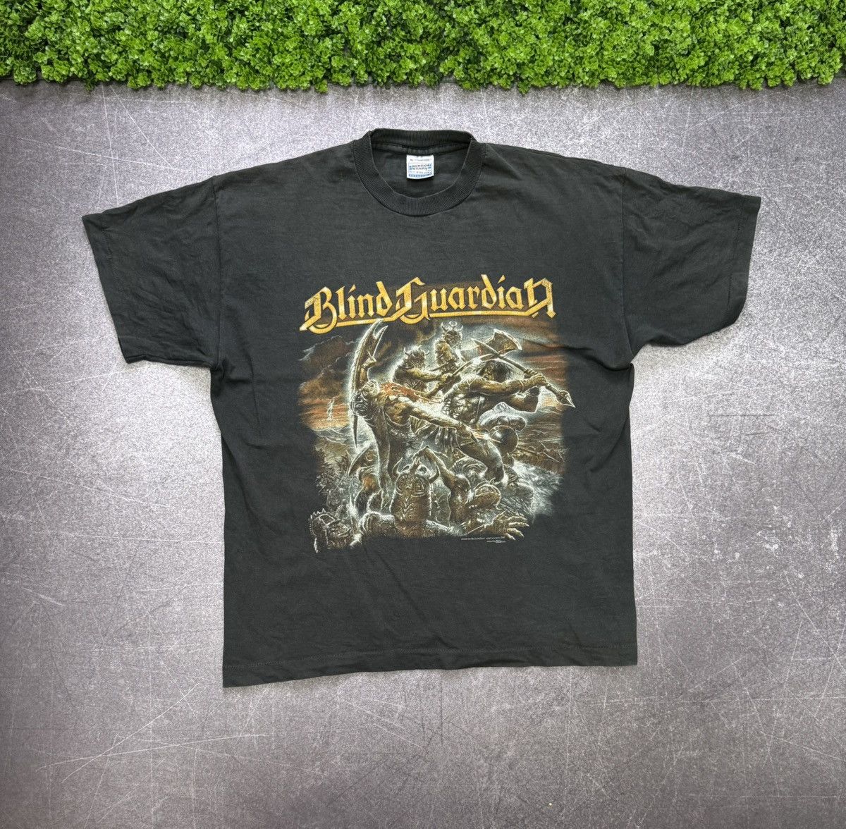 Band Tees Rare Vintage Blind Guardian t shirt 1998 Metal Band Faded Size US XL / EU 56 / 4 - 1 Thumbnail