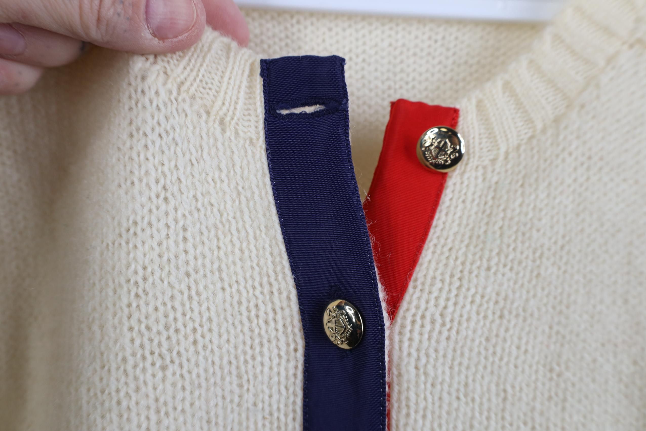 Vintage Vintage 50s 60s Rockabilly Wool Knit Cardigan Sweater USA Size M / US 6-8 / IT 42-44 - 5 Thumbnail