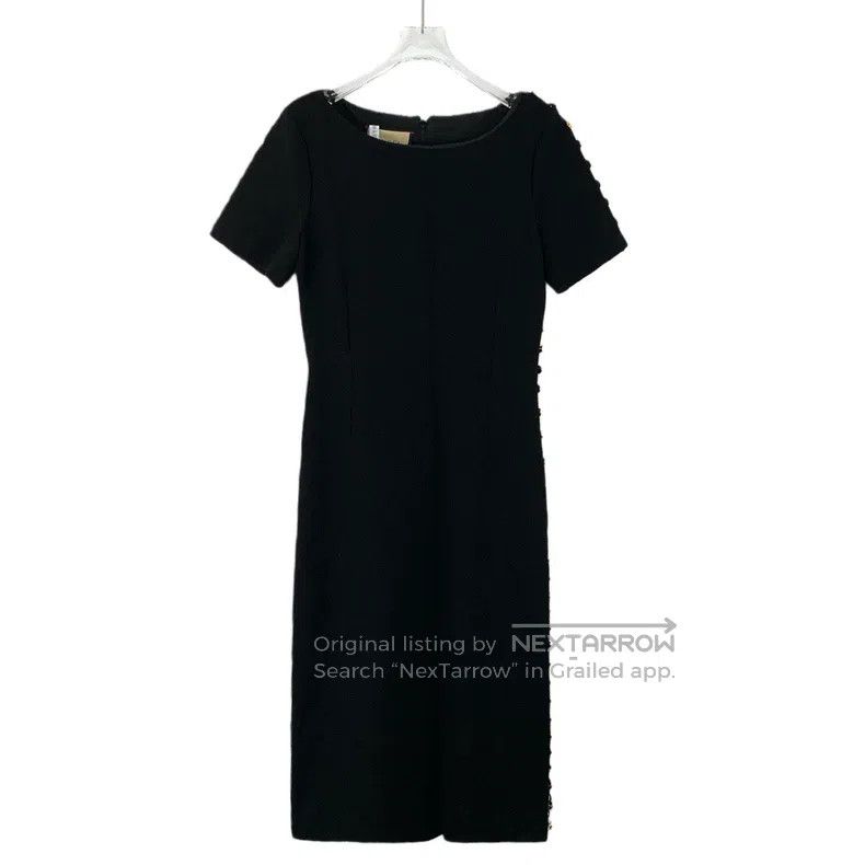 Other Gucci Black buttoned wool round-neck short-sleeved dress Size M / US 6-8 / IT 42-44 - 1 Thumbnail