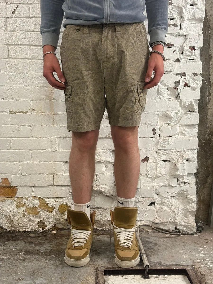 Armani Armani Pattern Beige Cargo Shorts Size US 31 - 2 Thumbnail