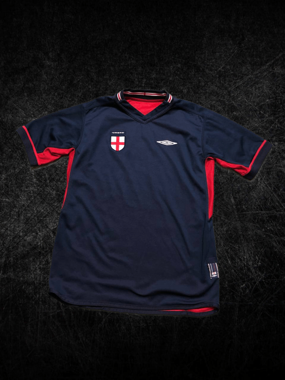 Umbro Jerseys Umbro Logo ENGLAND Y2K Sportwear T-Shirt Size US M / EU 48-50 / 2 - 1 Thumbnail