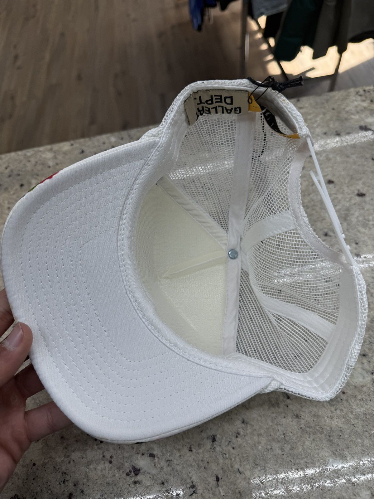 Gallery Dept. Gallery Dept White Trucker Hat Size ONE SIZE - 4 Thumbnail