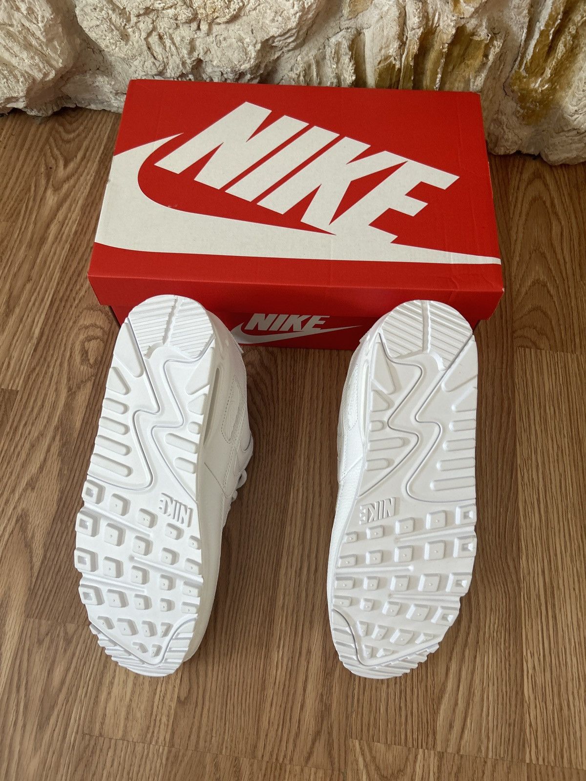 Nike Nike Air Max 90 LTR White Size US 9.5 / EU 42-43 - 5 Thumbnail