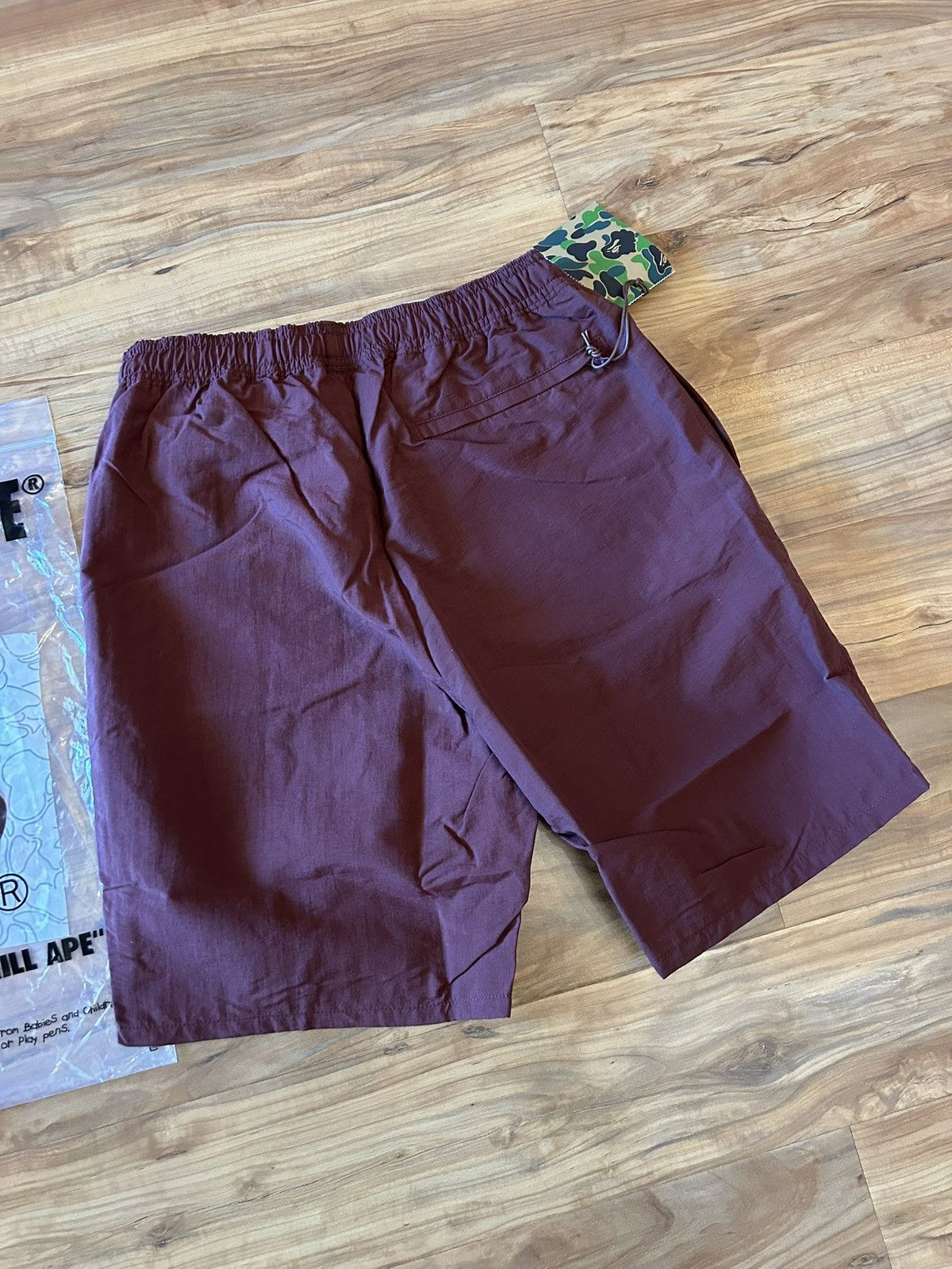 Bape NEW Bape Burgundy Bape Sta Beach Shorts Size US 36 / EU 52 - 9 Thumbnail