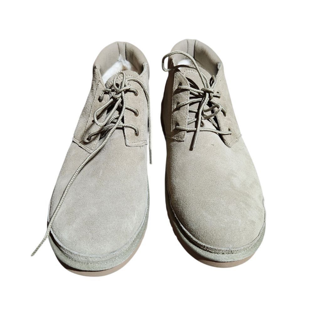 Ugg NWOT Men's UGG Chukka Boots Size 12 Beige Size US 12 / EU 45 - 2 Thumbnail