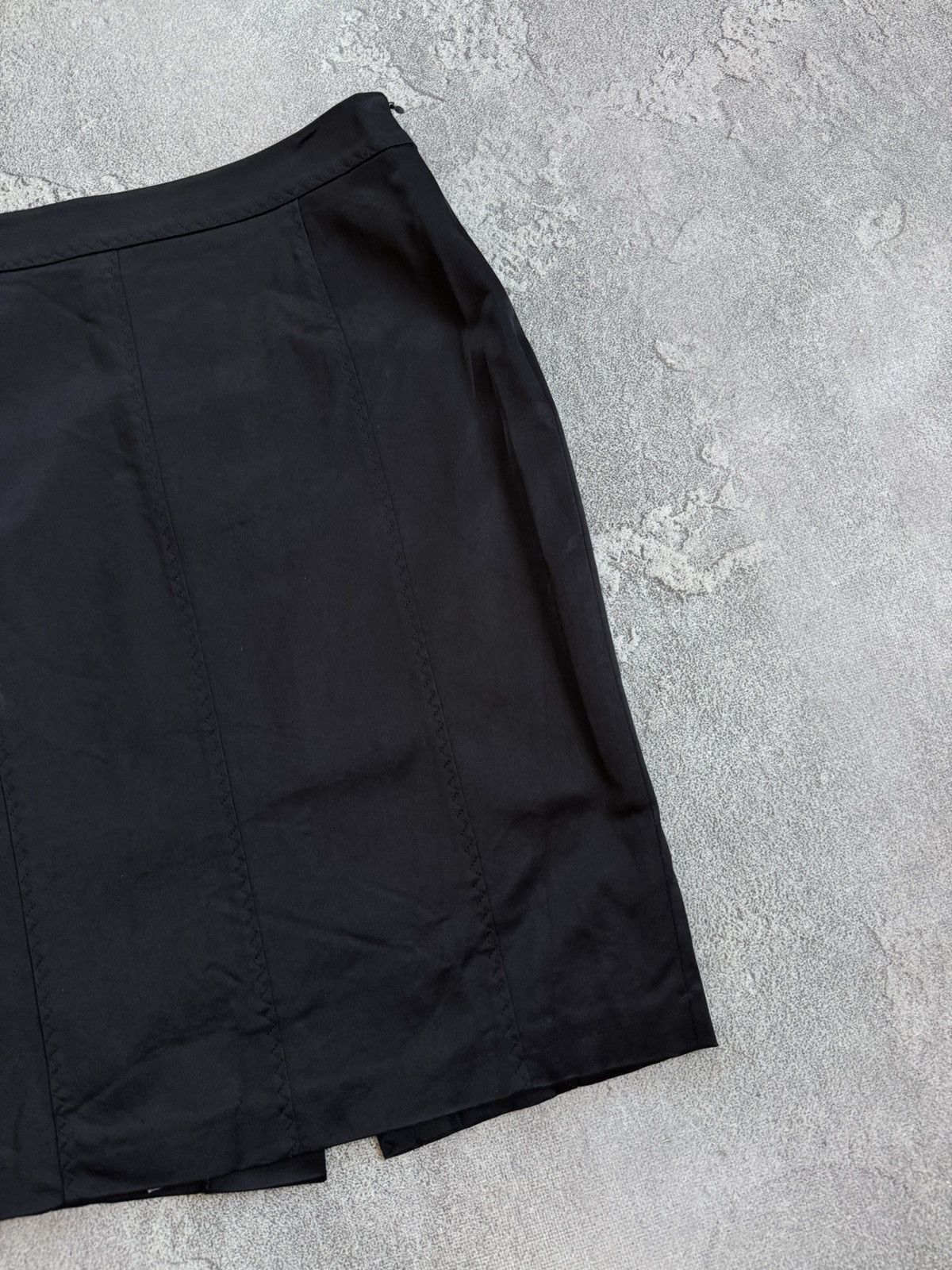 Wolford Wolford UK10/USA6/F38 black pencil skirt Size 28" / US 6 / IT 42 - 8 Thumbnail