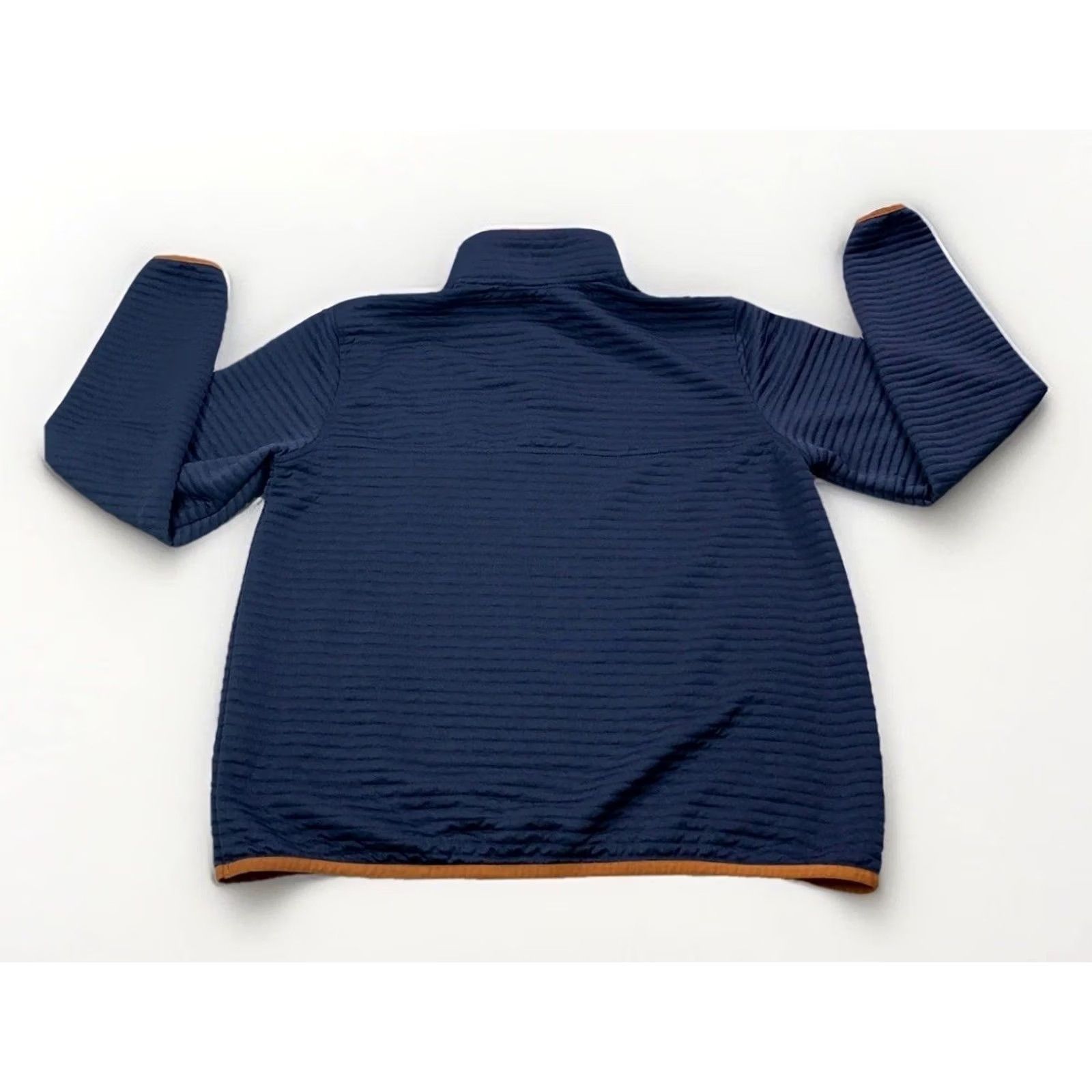 Vintage VINTAGE? No. LL Bean Slightly Fitted “Airlight” Ribbed Quarter Snap Pocket Front Large Sweater Mens L Blue Pullover N/A Size US L / EU 52-54 / 3 - 6 Thumbnail
