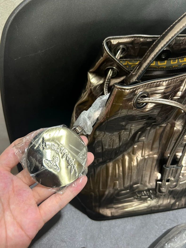 Vivienne Westwood Vivienne Westwood size os Metallic color handbag and crossb Size ONE SIZE - 3 Thumbnail