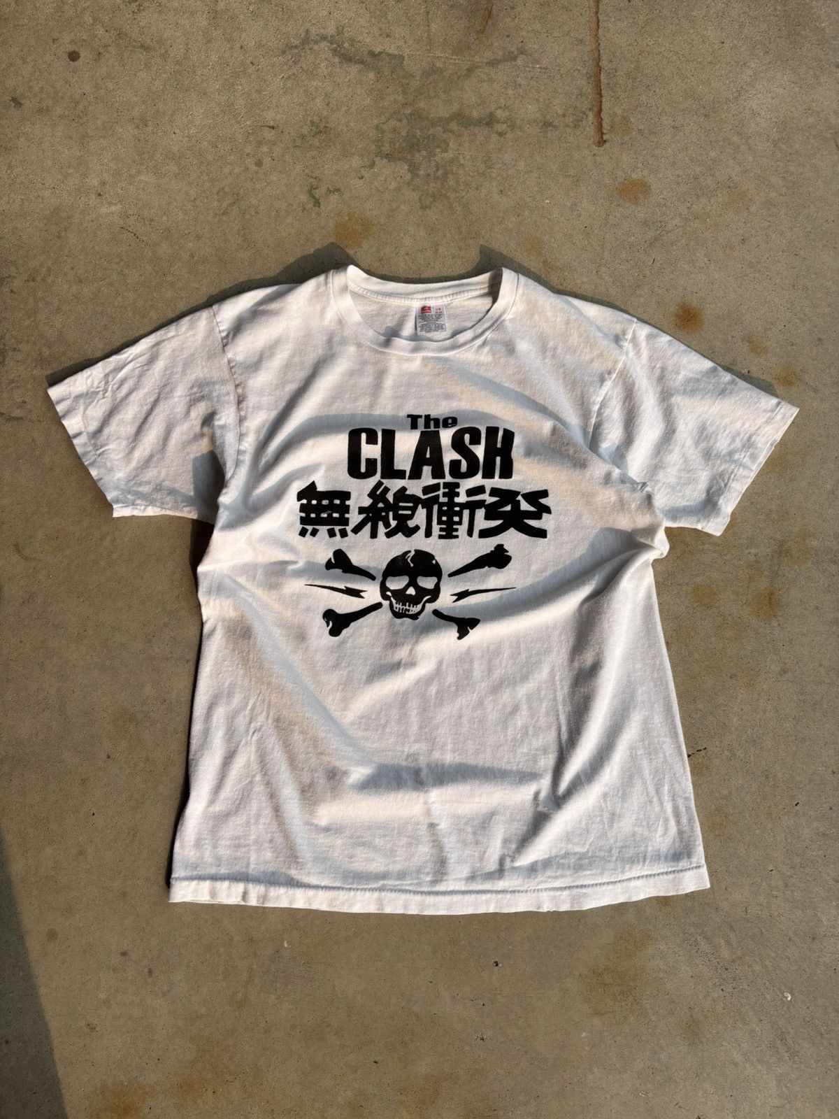 Band Tees Vintage 80s The Clash Japanese Tour Rare Boxy White Tee Size US L / EU 52-54 / 3 - 1 Thumbnail